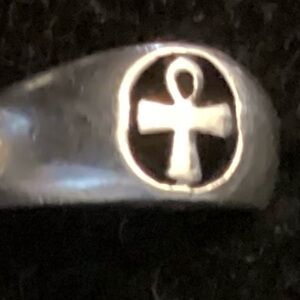 4.75 Sterling Ankh Silver Enamel Ring